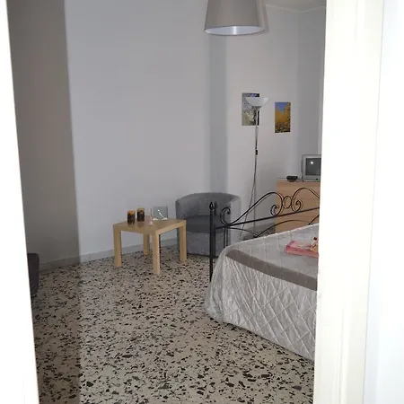 Alojamento de Acomodação e Pequeno-almoço Albachiara 2*
