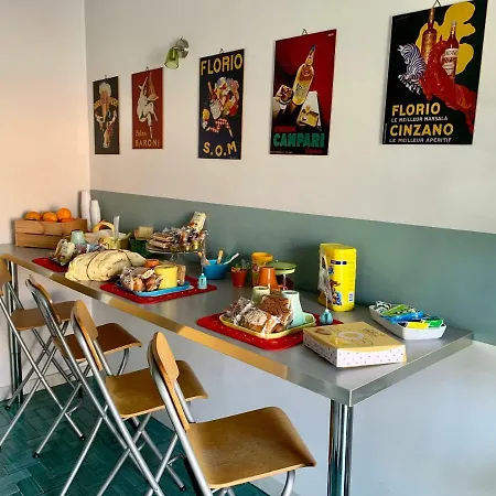 Alojamento de Acomodação e Pequeno-almoço Albachiara 2*